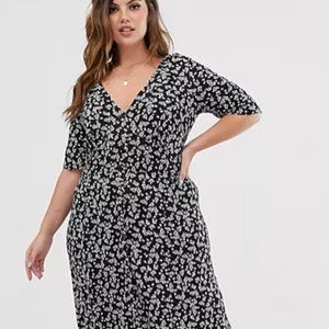 Button through maxi tea dress with splits in ditsy print